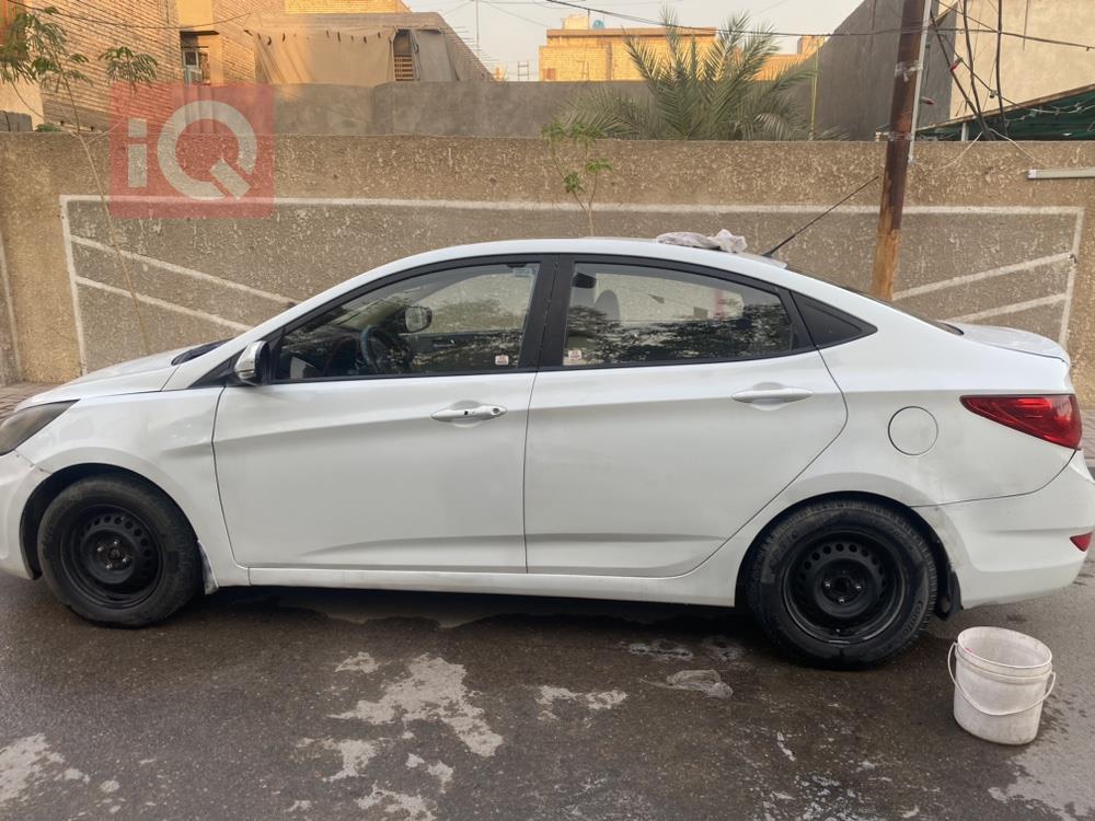 Hyundai Accent